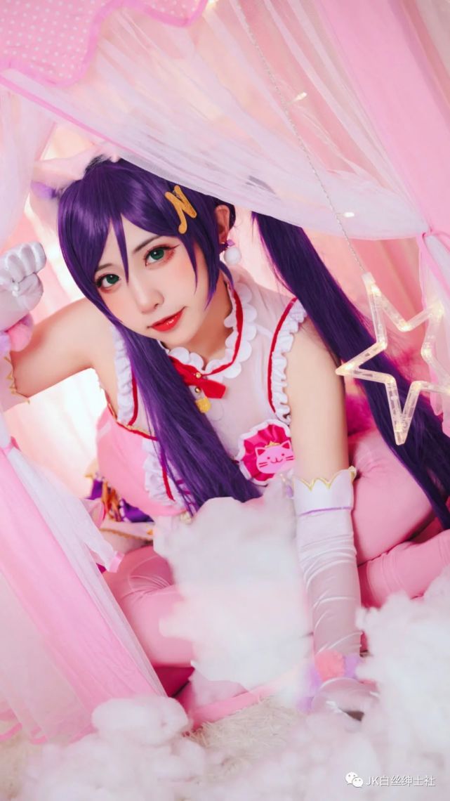 cos:群星闪耀梦想应援东条希cos正片@桃之啾啾