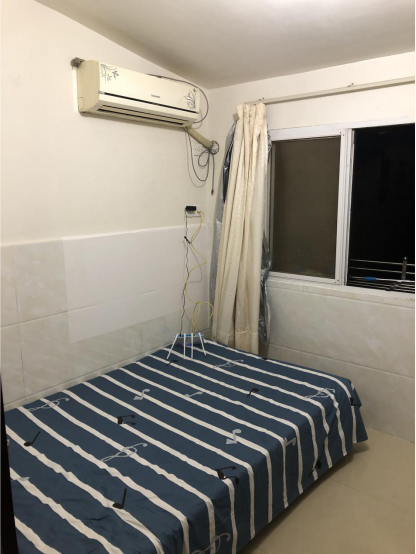 95后年轻人把7㎡出租屋改得比"大别野"还香