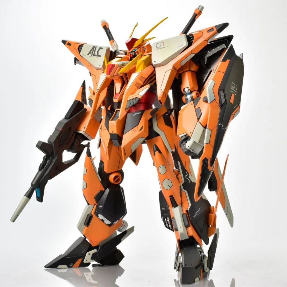 hg柯西橙色的改色涂装也好看