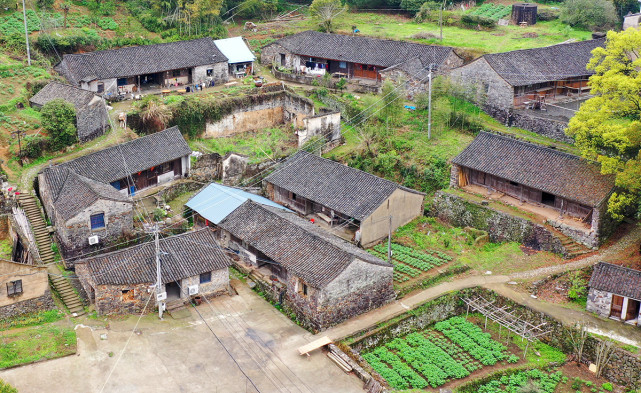 象山东山村图片