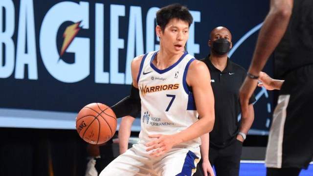 北京首钢 王者归来！林书豪放弃NBA霸气回归CBA的北京首钢！郭艾伦瑟瑟发抖