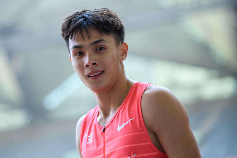 10秒22,10秒23,18岁短跑新星两次和苏炳添竞技 两创个人纪录