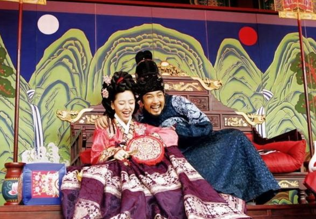 朝鲜妖女张绿水:宴会上和国王当众行事,群臣嫌丢脸不敢上报明朝_腾讯