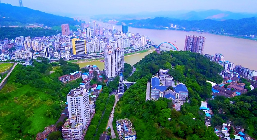 我国西部唯一临海省份,将建设一圈一群四带,形成西部发展新格局_腾讯