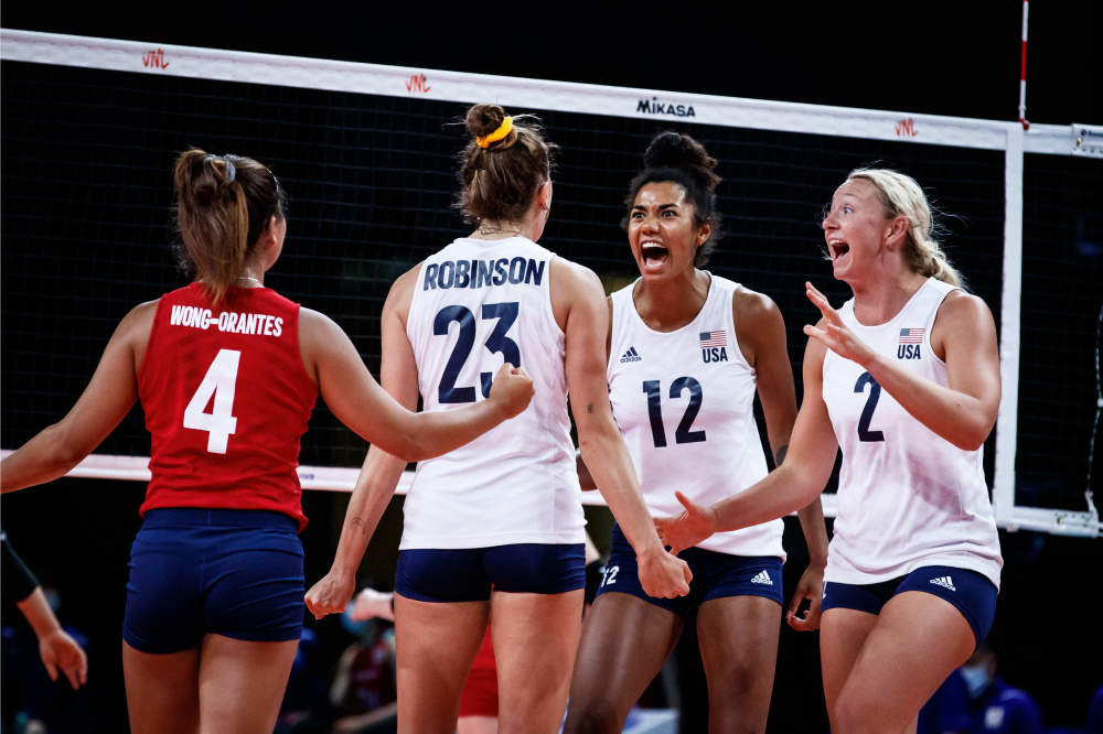 世联赛焦点战美国女排30横扫日本豪取11连胜能全胜夺冠吗