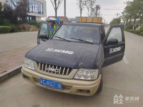 市公安机关"汉风行动"夏季治安查控要求,在x308范大路范楼街段执勤时