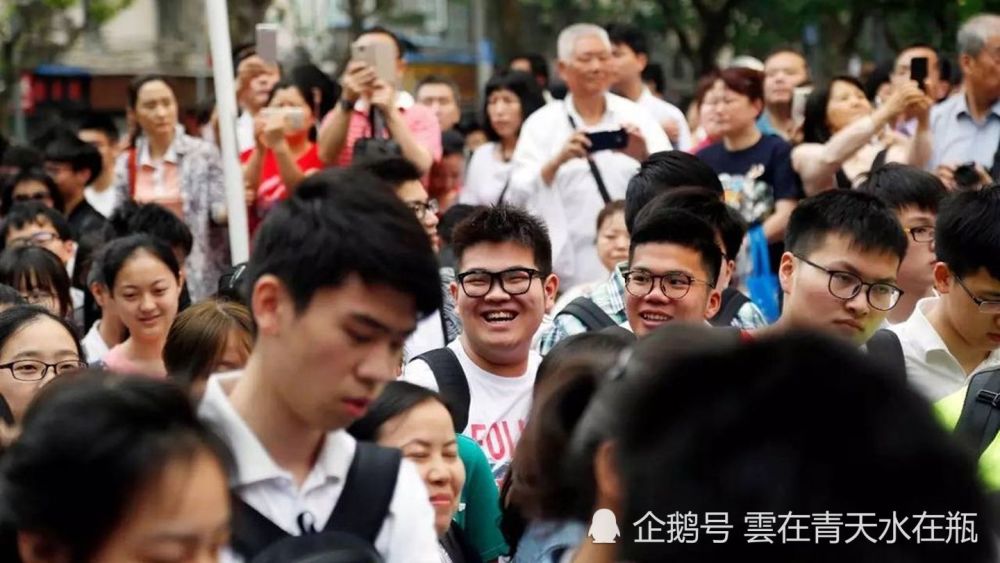 低进高出？平进平出？高进低出？如何衡量上海高考生三年的收成？