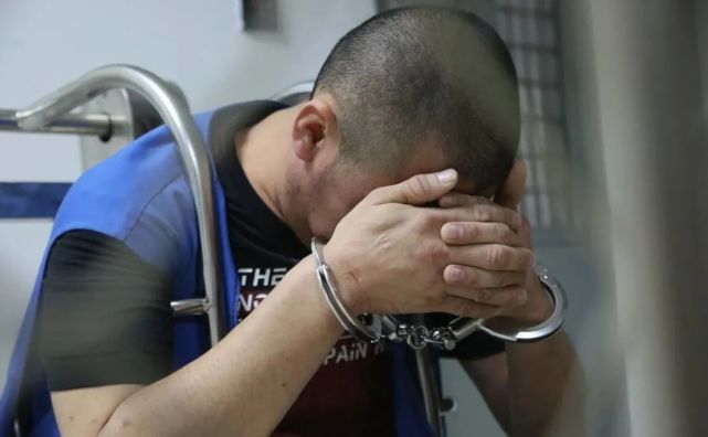 刑满出狱人员回归社会后，我们应不应该进行帮扶？_腾讯新闻