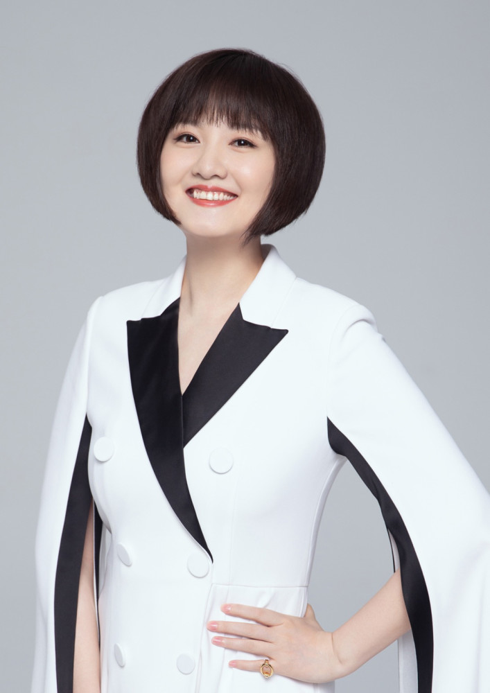 6年之后,蒋小涵在亲子教育节目《拜托了妈妈》中透露自己的儿子已经7