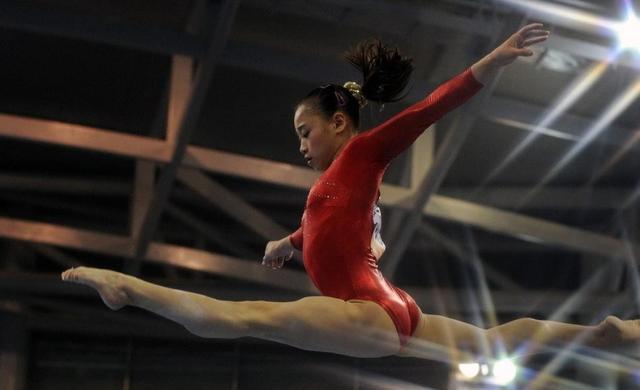 运动员刘菲19岁获世界冠军退役生活窘迫伤病缠身月薪600元