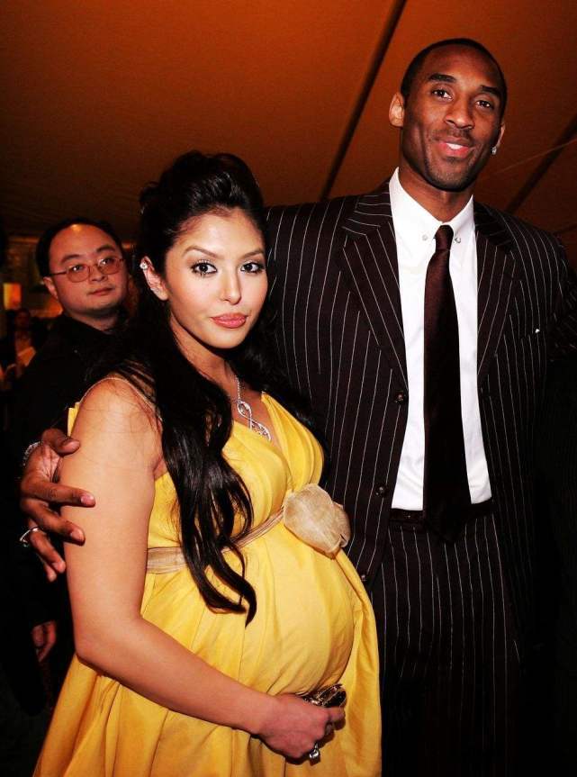 科比老婆近照曝光缺运动伙伴发福严重身材走形39岁会改嫁吗