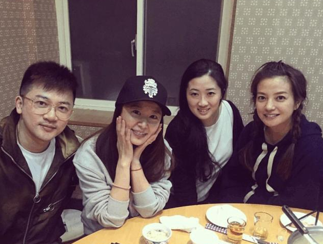 苏有朋与经纪人隐婚十年?女方是白富美身价不菲,圈内人都知道?