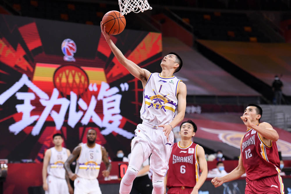 山东队 CBA三消息：王子瑞并未离队，程祎铭晒训练照，李慕豪苦练协调性
