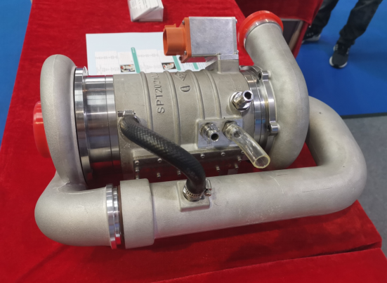 隆深机器人产品售价不到2万华熵新款离心式空压机惊艳登场