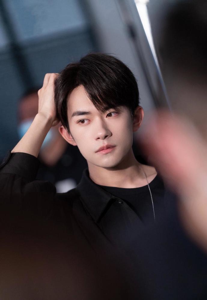 宁浩介绍奇迹和易烊千玺默契拍摄选择千玺的原因简单粗暴