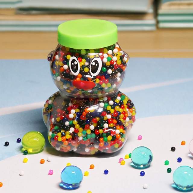 1岁宝宝误吞"水晶宝宝"险些丧命!这些急救方法要知道