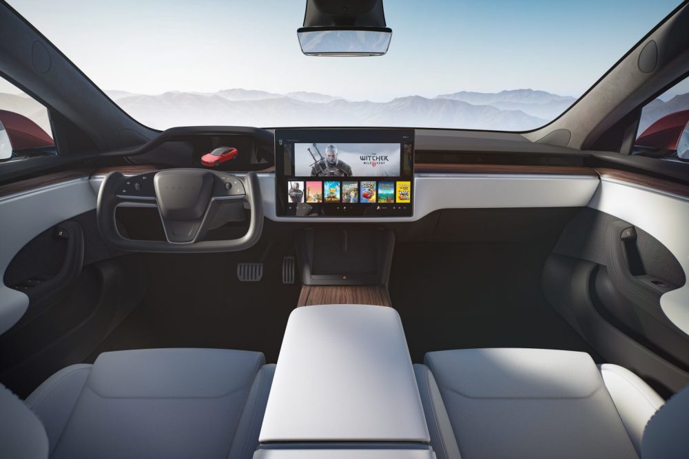 特斯拉Model S Plaid可以60帧运行《赛博朋克2077》