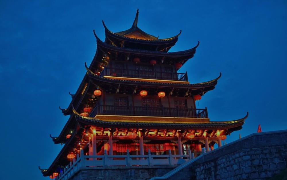 gdp超日本_中国最牛的城市群,GDP超出韩国近5亿,人口连日本都比不上!