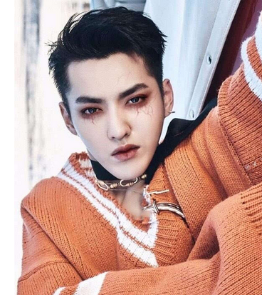 男明星虽然你们长得好看可浓妆不适合你们