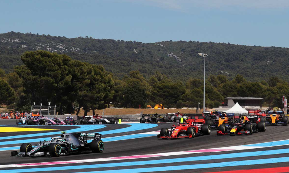 法国保罗里卡德赛道:位于海拔四百米的蓝色迷宫