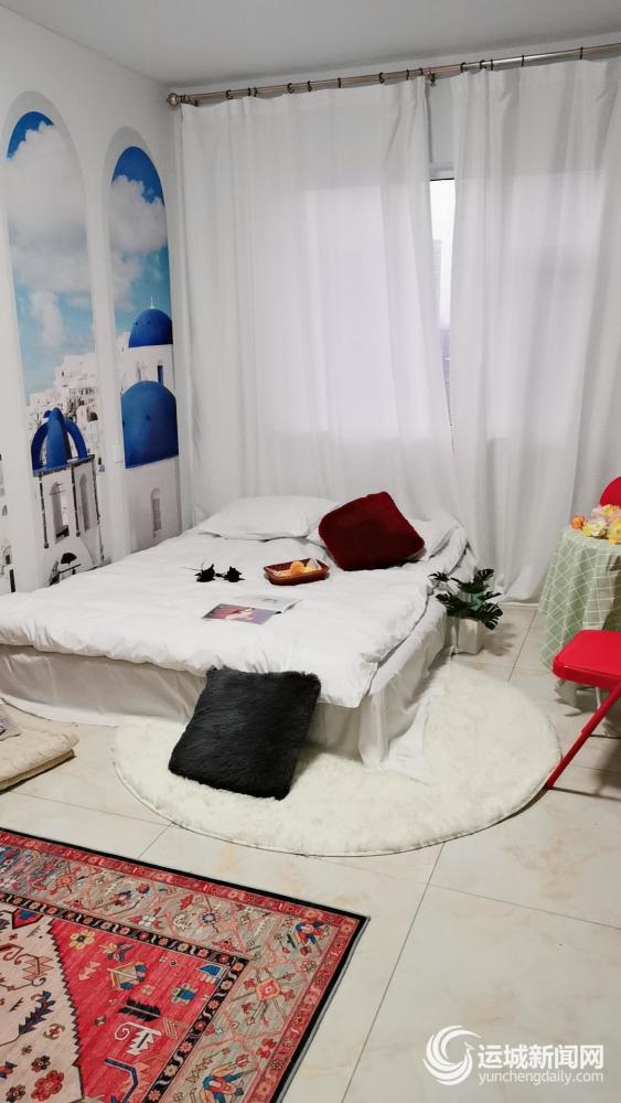 到换装自拍馆 你就是百变女郎