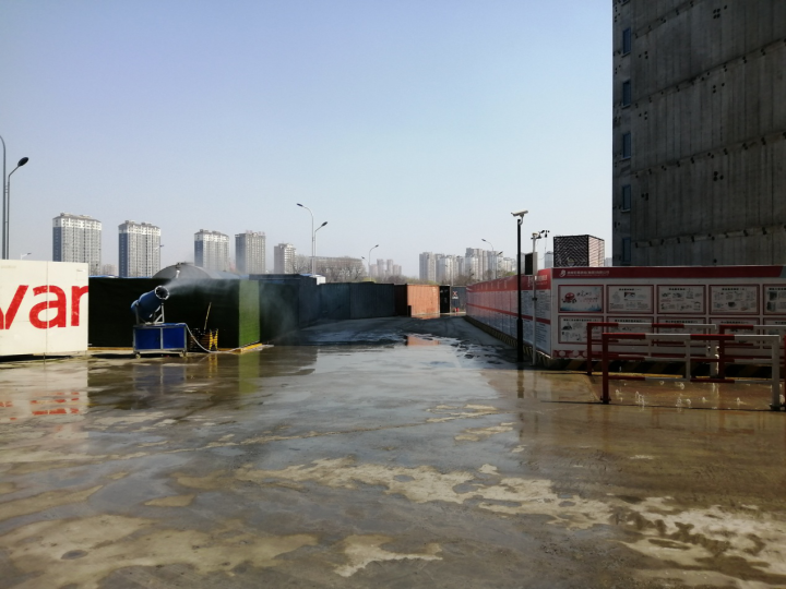 【精细化管理让城市更美好】建筑工地扬尘治理攻坚行动初见成效_腾讯