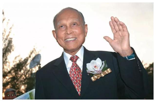 李连杰经纪人蔡子明被杀胡须勇为何不复仇白白便宜了向华强