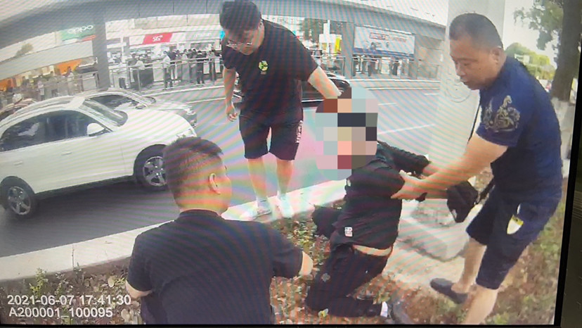 奋勇争先 打赢百日攻坚庆百年战役 记天元公安泰山路派出所打击民警 腾讯新闻
