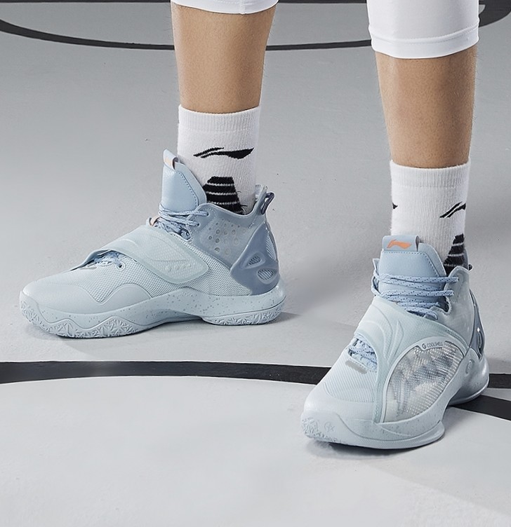 国产低端篮球鞋新品李宁蝉翼篮球鞋小帅匹克新款速鹰曝光