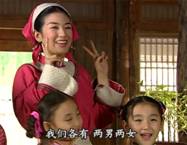 尔康的态度再加上尔康的态度,东儿和南儿就更不