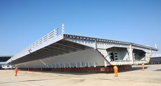 正交异性钢桥面板由相互垂直的u形肋10横向加劲肋和桥面板焊成整体