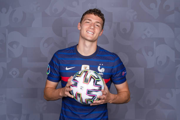 帕瓦尔:坎特应该获得金球奖,他是一个有6个肺的人_腾讯新闻