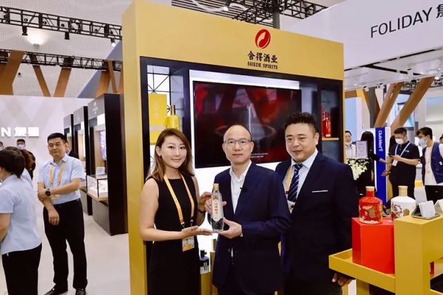 股价3个月涨3倍,郭广昌赚了180亿元,舍得会是第二个茅台?