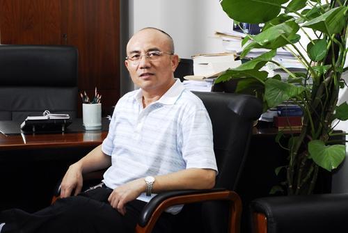 于和伟背后的男人:两次夺得白玉兰大奖,皆受惠于他|张永新|陈仲甫