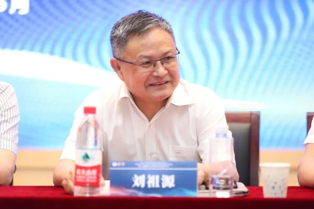 武汉理工大学副校长刘祖源表示,国内外各种交流互鉴均离不开翻译.