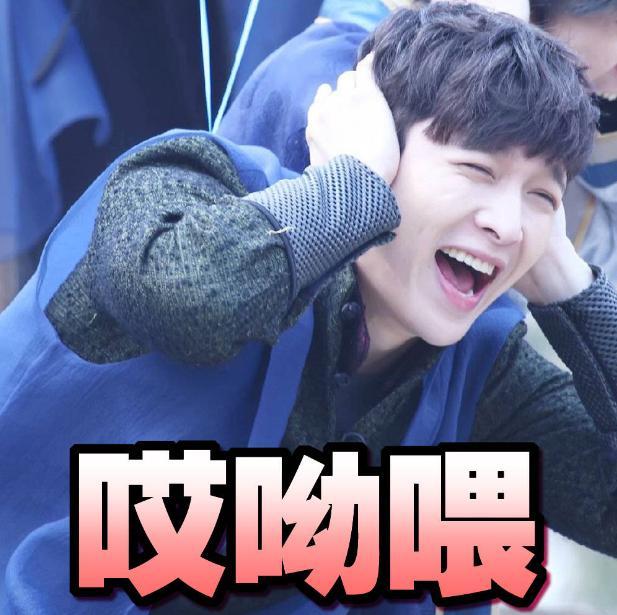 而粉丝们能有这么高的素质,完全就是因为张艺兴那深入骨髓的礼貌.