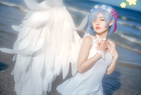 次元壁又碎了 天使蕾姆cos 美到缺氧 这样的蕾姆是真实存在的吗 腾讯新闻