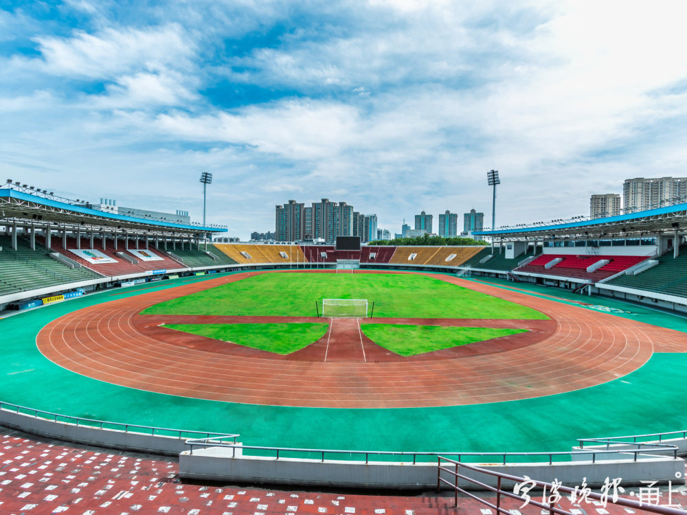 目前已有包括奥体中心,富邦体育场,雅戈尔体育馆等30个公共体育场馆被