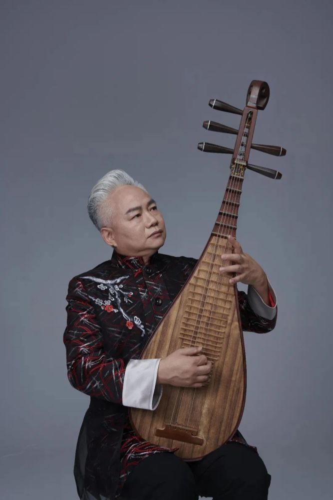 张小弦专访丨国乐大师方锦龙:"斗"出来的音乐"国潮"