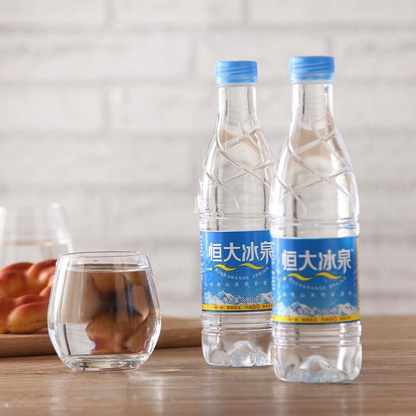 恒大冰泉还是败了砸进60亿广告费可惜销量一直不咋的