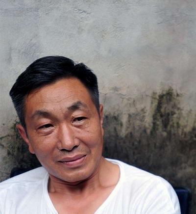 老戏骨杜源的感情生活:暗恋9年,一生只爱一人,他为何这样忠情