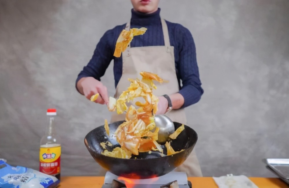 这海鲜触角突出犹如兔耳,才卖28元一斤,男人常吃精力充沛