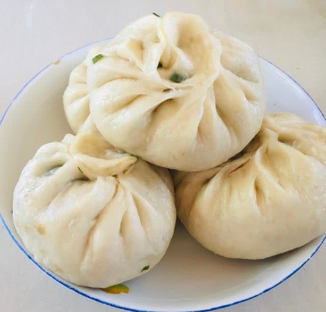 韭菜鸡蛋豆腐包子,一款简单美味的素包子