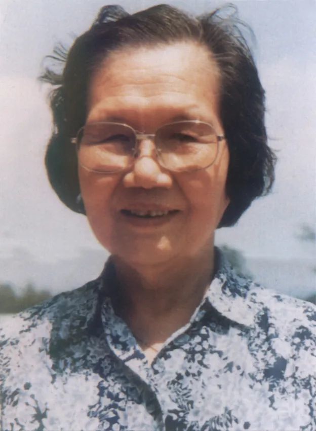 党的女儿事迹展|在澳门升起了第一面五星红旗的人—杜岚