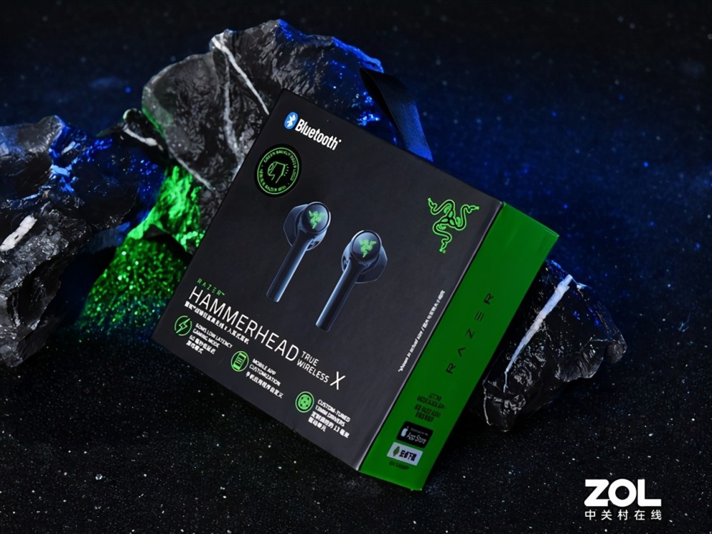 雷蛇战锤狂鲨真无线x耳机评测支持蓝牙52logo会发光