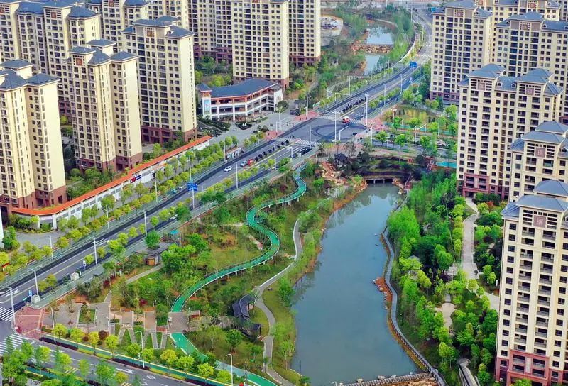 闽北美景|武夷新区:云谷小区水系公园景观独好,休闲散步好去处