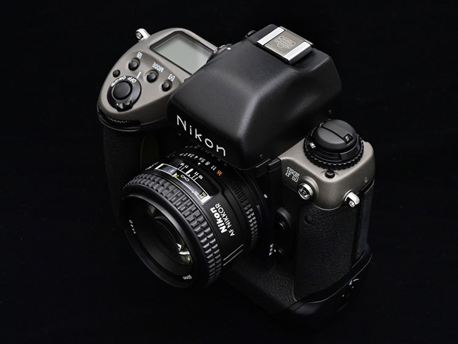 这样的情怀你爱了吗?尼康推出全球限量400个的热靴盖