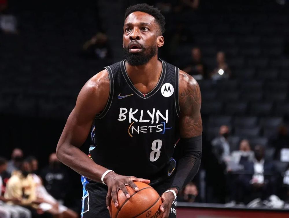 最佳男配格林替补大爆发三分球弹无虚发成篮网逆转关键