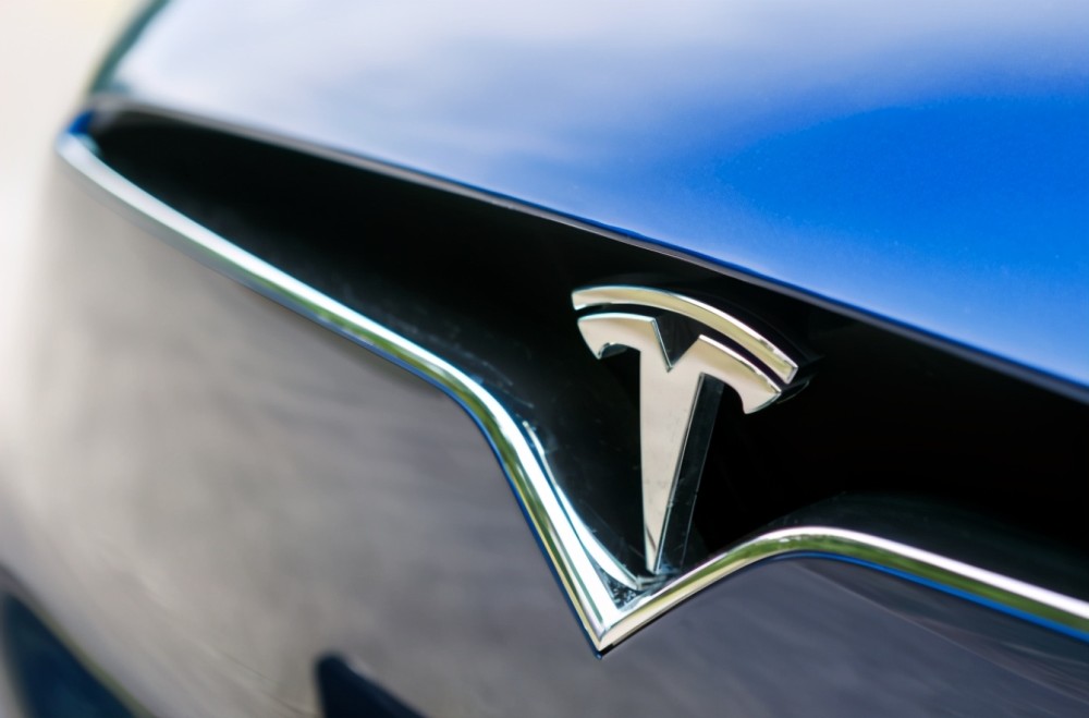 特斯拉的t型车标是何来历大有深意