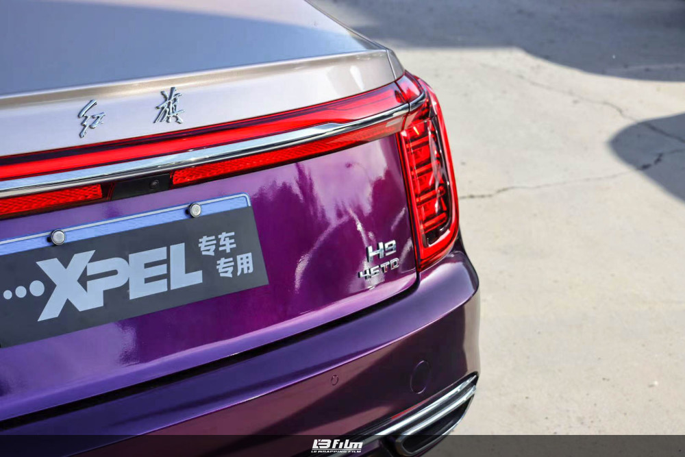 国产之光红旗h9 颜色更是炫到爆炸